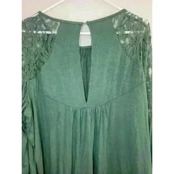 Suzanne Betro Top Womens Plus 2X Green Lace Blouse Bell Sleeve Keyhole Boho New - Picture 9 of 14